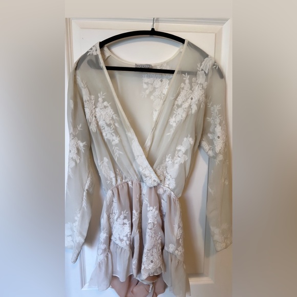 Romper from lioness - Picture 1 of 4